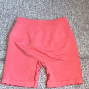 NWT Alphalete Amplify Shorts In Pixel Pink